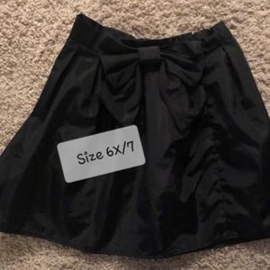 Girls skirt, size 6/7